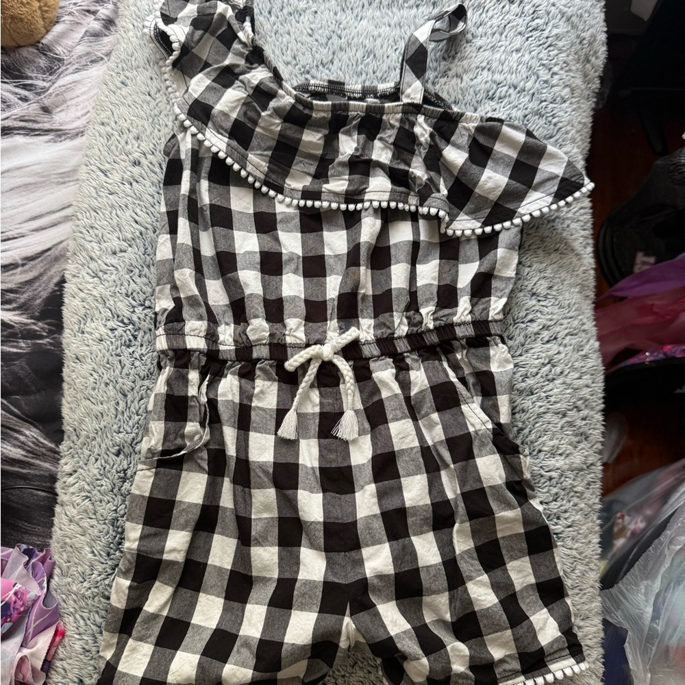 Wonder Nation Black and White Checkered Romper with Ruffled Sleeves